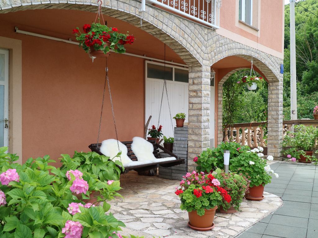 Apartment Luka Kuterevo Eksteriør bilde